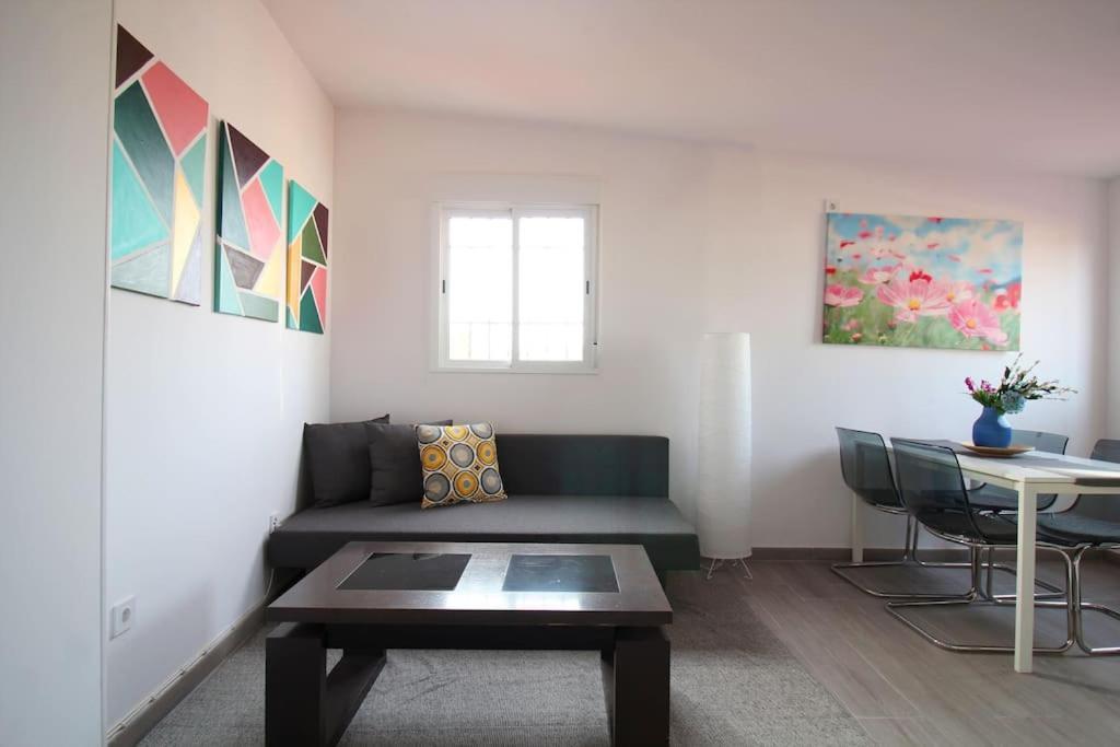 Suite Puerta Osario Con Terraza Севиля Екстериор снимка
